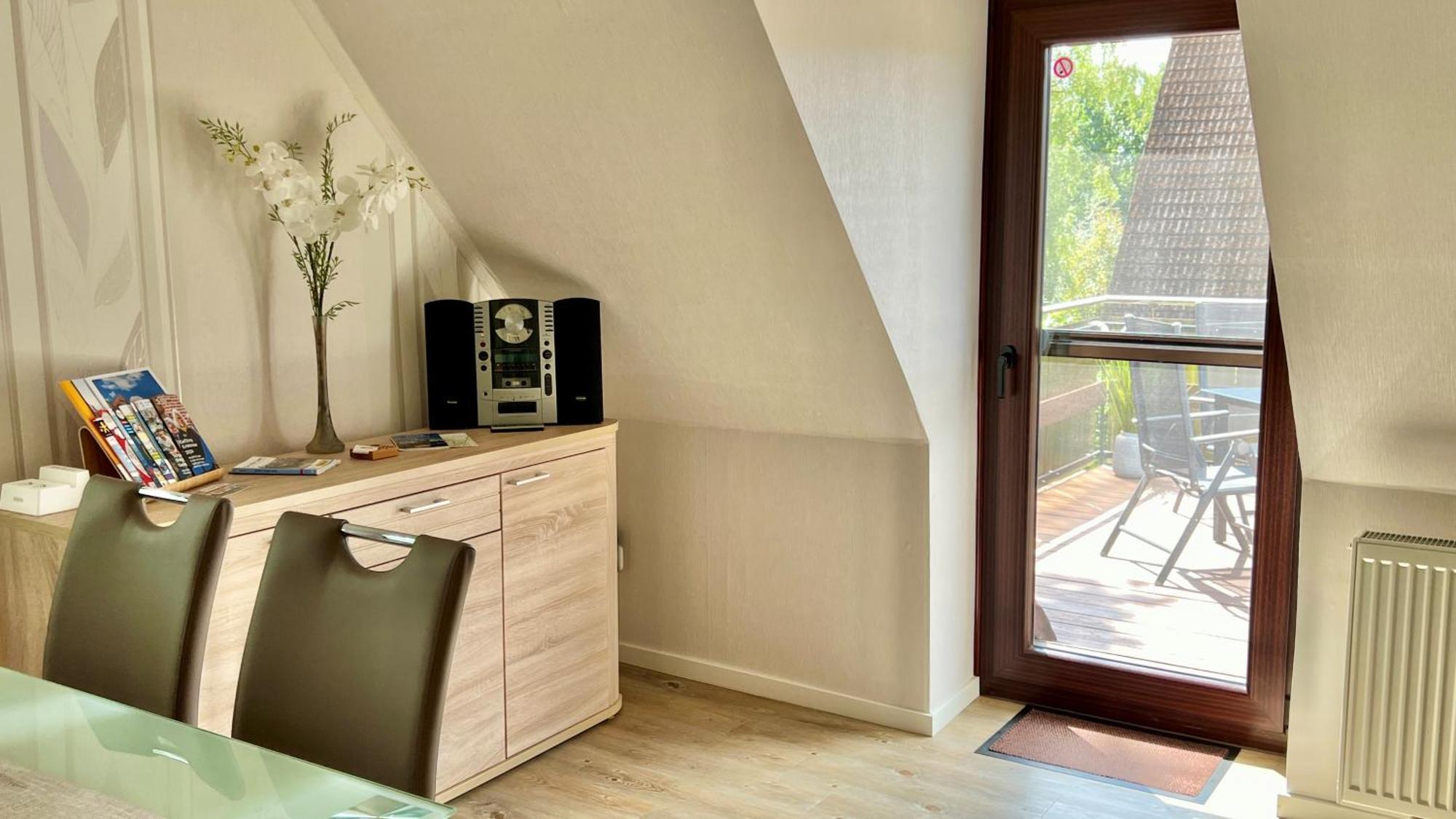 Peedy'S Luxurioese 60M² Wohnung Mit Balkonterrasse Στάντε Εξωτερικό φωτογραφία